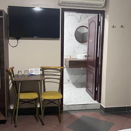 Hotel Varadero Internacional 瓜亚基尔 外观 照片