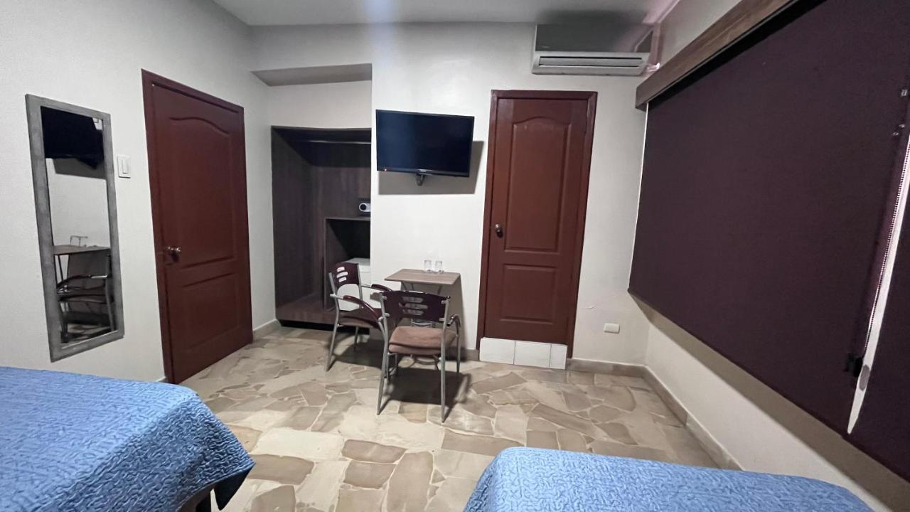 Hotel Varadero Internacional 瓜亚基尔 外观 照片