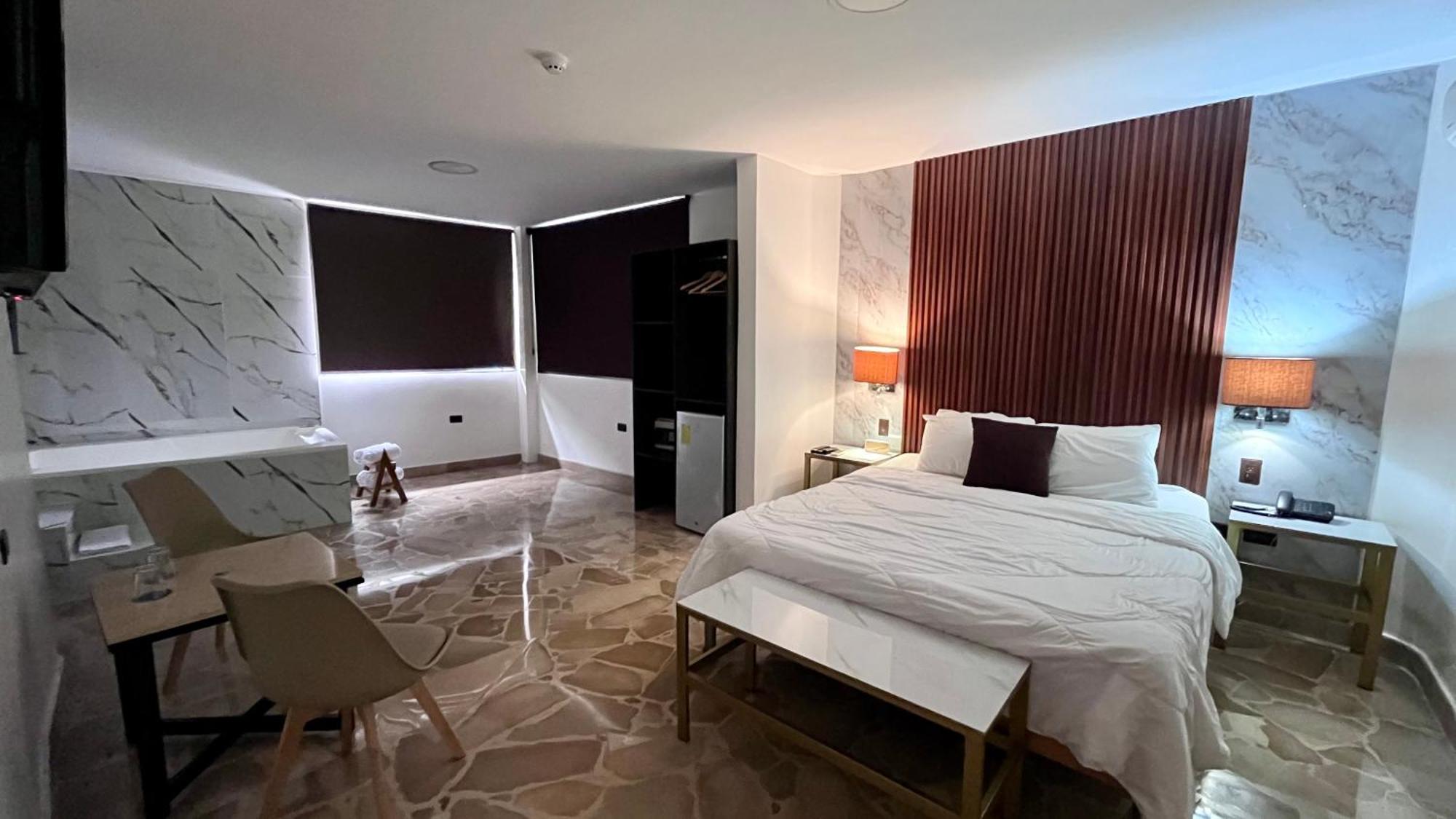 Hotel Varadero Internacional 瓜亚基尔 外观 照片
