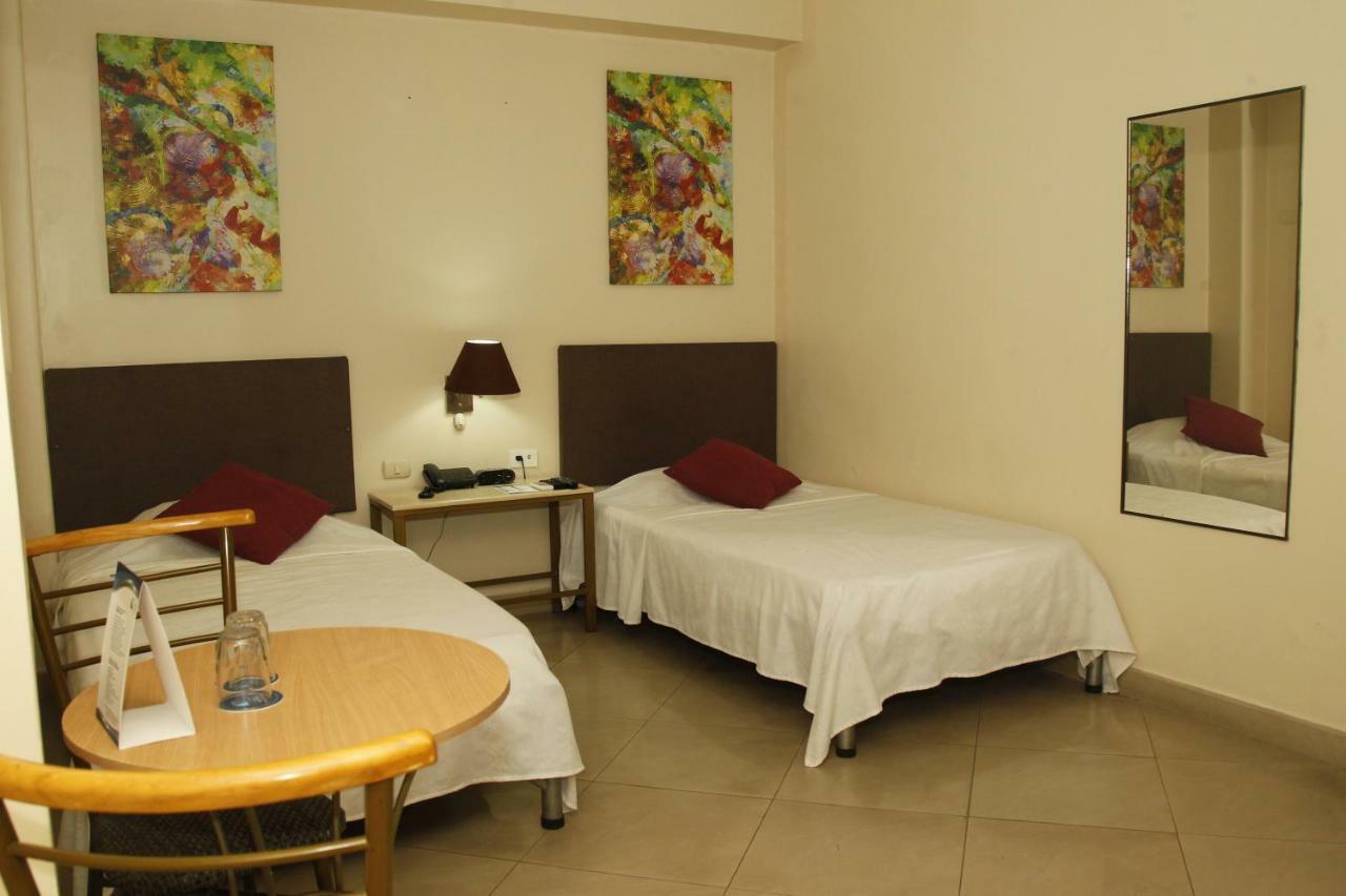 Hotel Varadero Internacional 瓜亚基尔 外观 照片