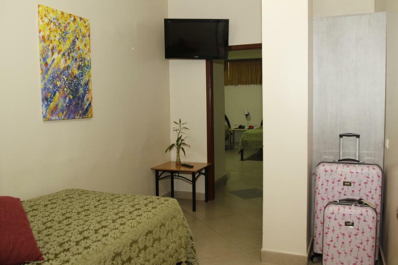 Hotel Varadero Internacional 瓜亚基尔 外观 照片