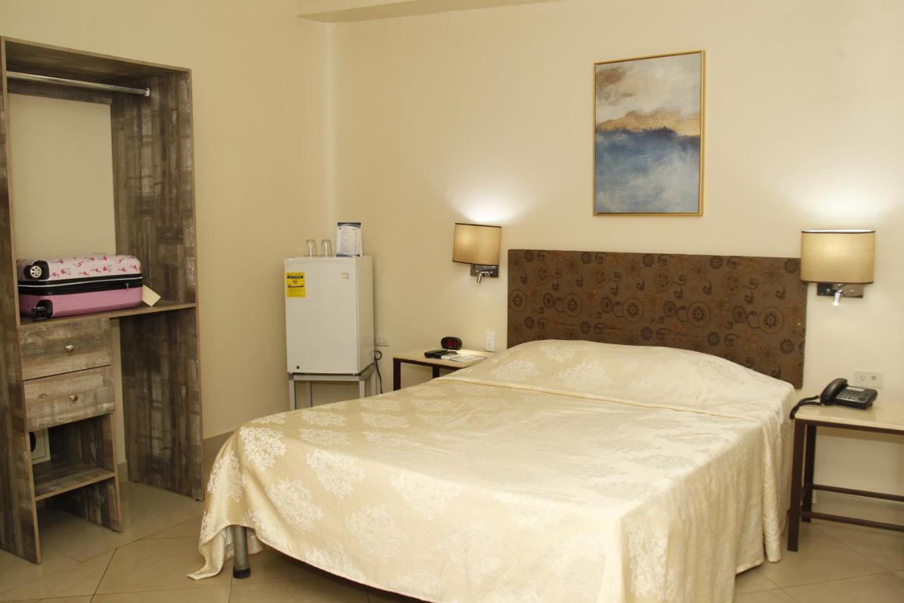 Hotel Varadero Internacional 瓜亚基尔 外观 照片