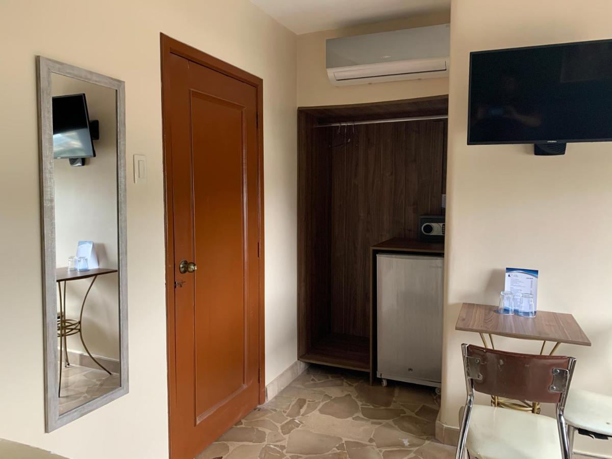 Hotel Varadero Internacional 瓜亚基尔 外观 照片
